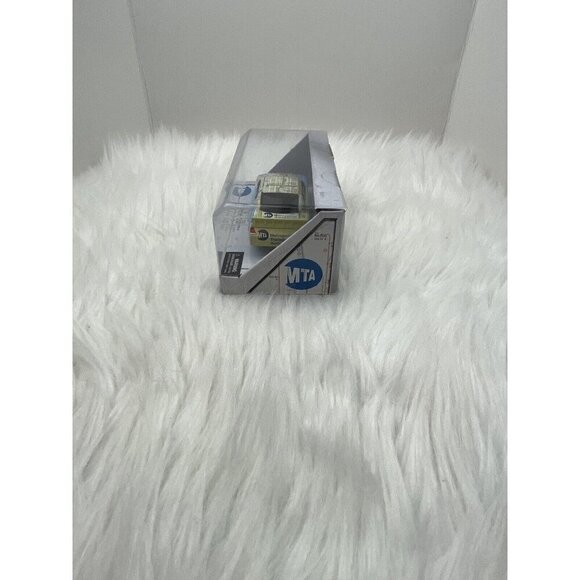 New LIONEL NASCAR MTA Manhattan Subway Map Limited Edition 1:24 Collectable Car - Picture 8 of 12